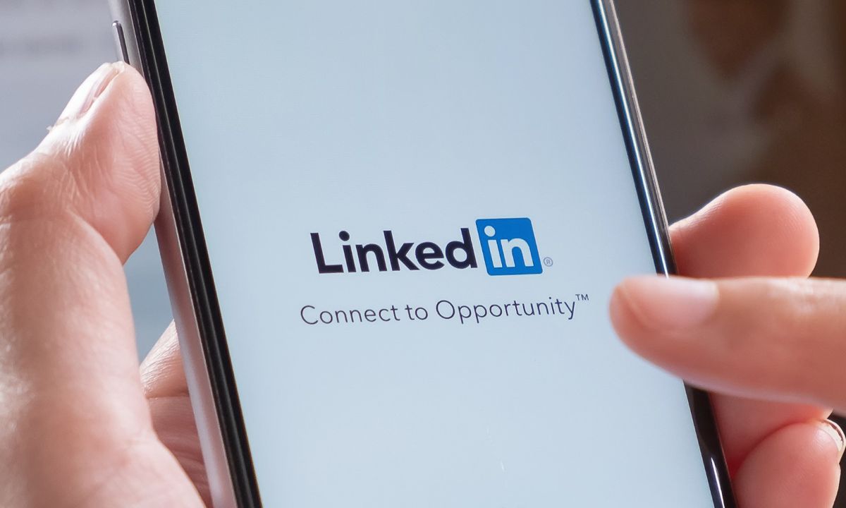 LinkedIn Cuts 5% of Staff in Reorganization